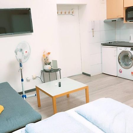 H Comfort Studio 3P Km Вена Экстерьер фото